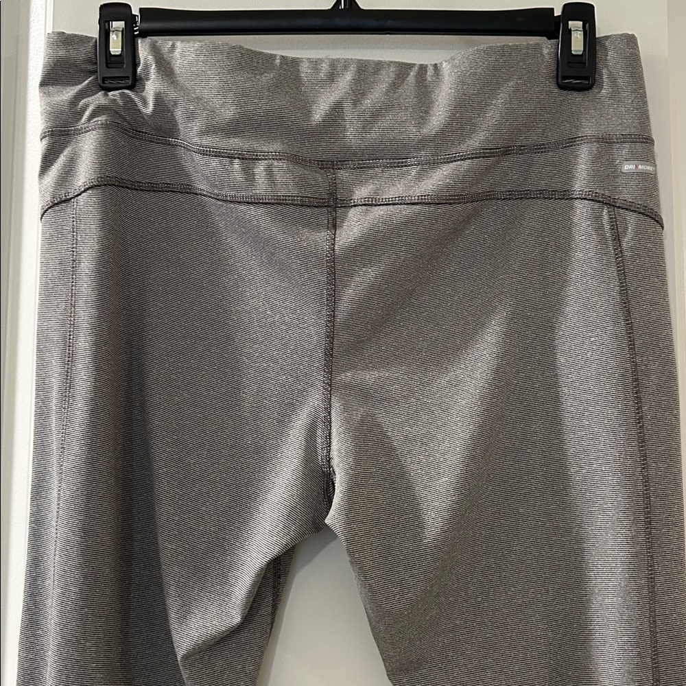 Gray Capri Leggings - Picture 3 of 8